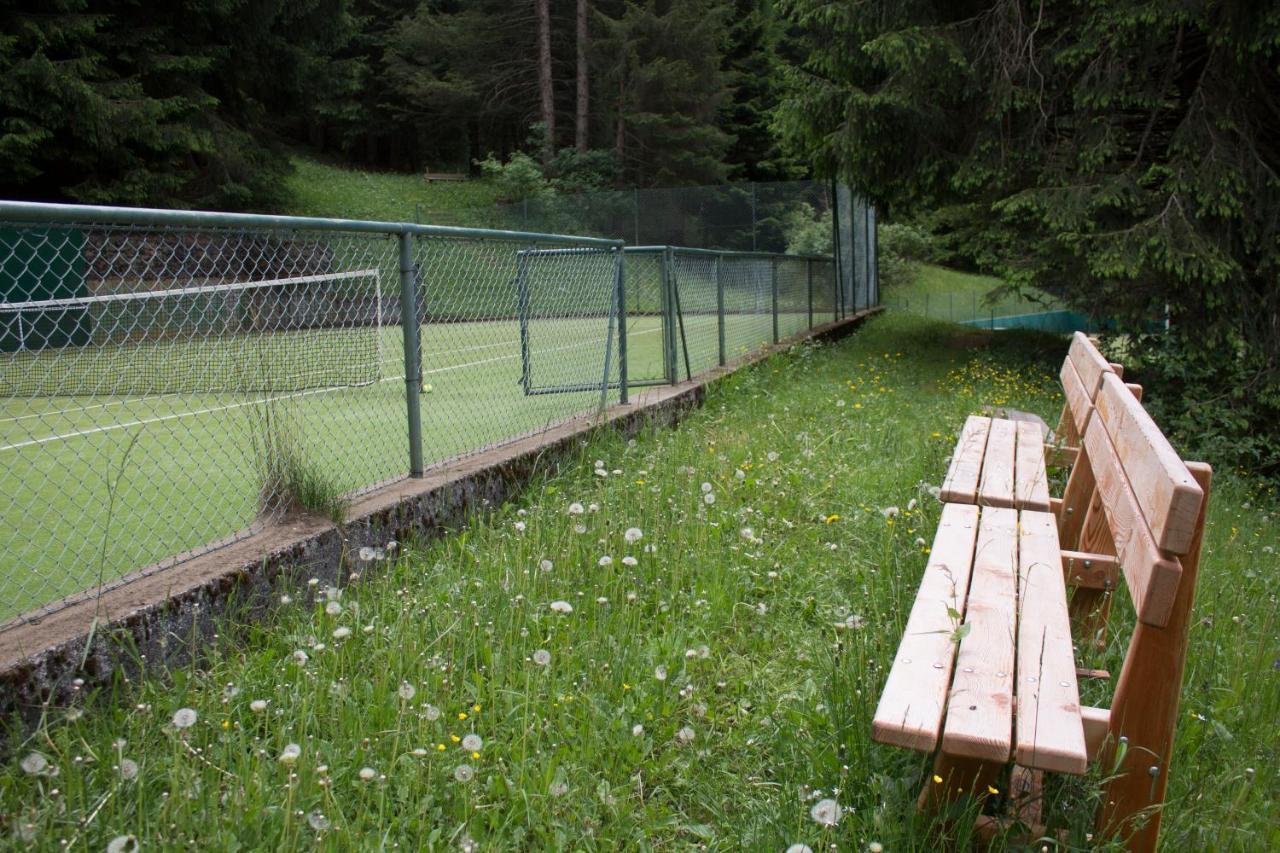 Tettuccio Montesole Aparthotel Ponte Di Legno Exteriör bild